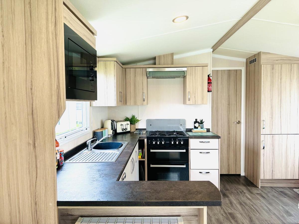 Adelfas Villa Scarborough Ngoại thất bức ảnh