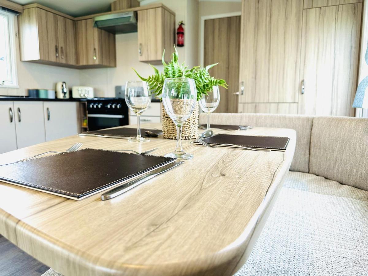 Adelfas Villa Scarborough Ngoại thất bức ảnh