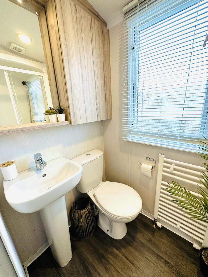 Adelfas Villa Scarborough Ngoại thất bức ảnh
